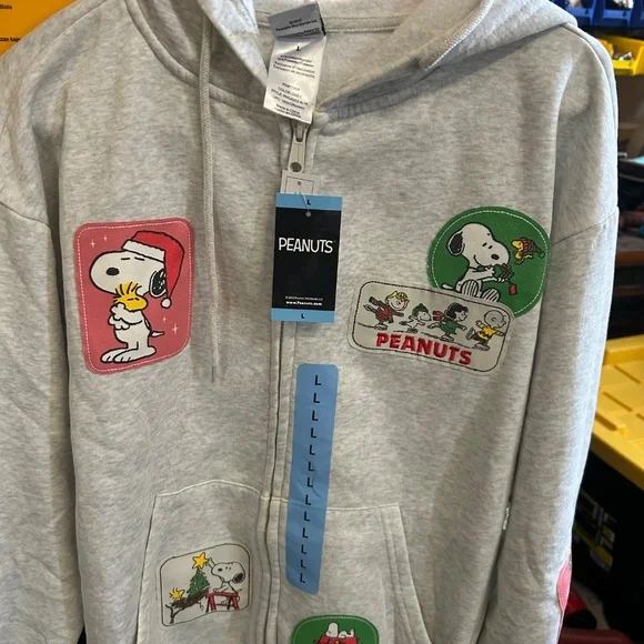 Peanut zip up hoodie size Large - Picture 2 of 2